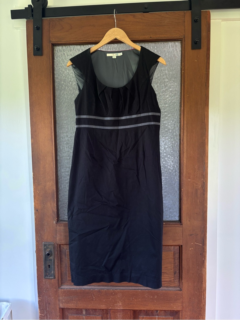 Boden Black Sleeveless Midi Sheath Dress with Contrast Waistband
